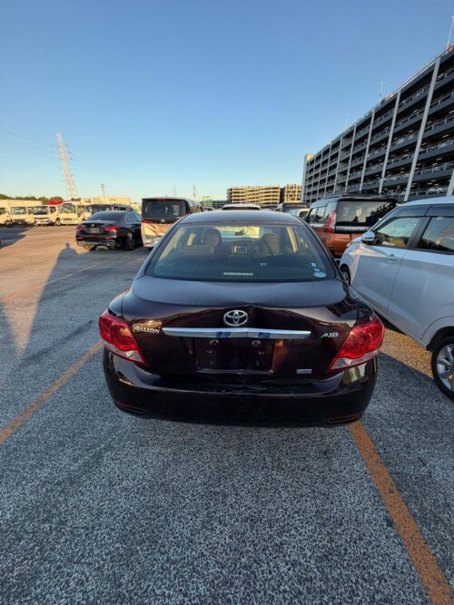 Toyota Allion 2013 - Imagen 5