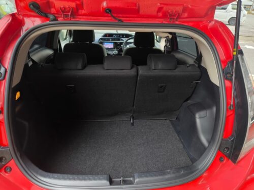 Toyota Aqua 2015 - Imagen 4