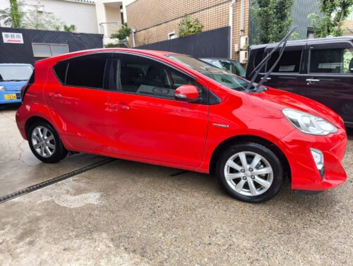 Toyota Aqua 2015 - Imagen 2