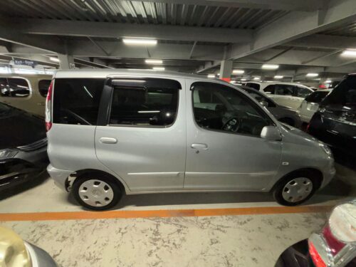 Toyota FunCargo - Imagen 2