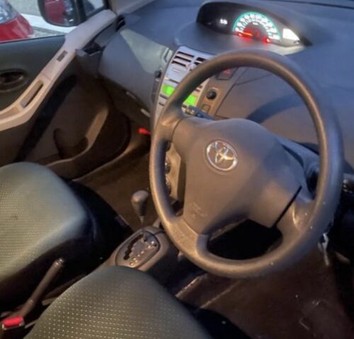 Toyota New Vitz 2007 - Imagen 5