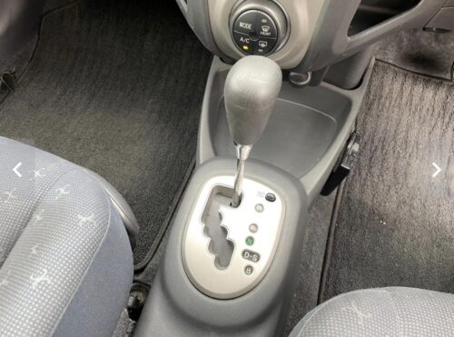 Toyota New Vitz 2008 1300cc - Imagen 9