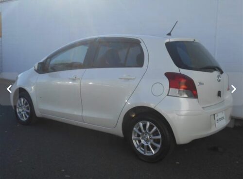 Toyota New Vitz 2010 1300cc - Imagen 6