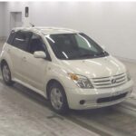 Toyota IST 2005