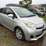 Toyota Ractis 2014