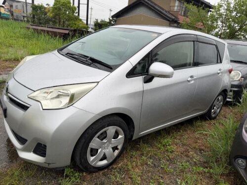 Toyota Ractis 2014 - Imagen 2