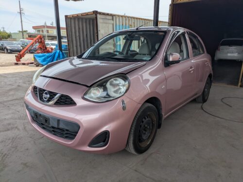 Nissan March 2016