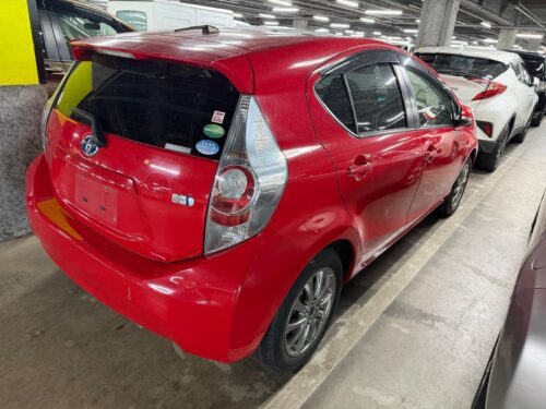 Toyota Aqua 2013 - Imagen 4