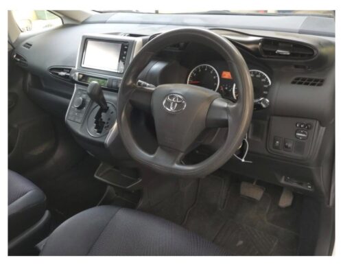 Toyota Wish 2015 - Imagen 5