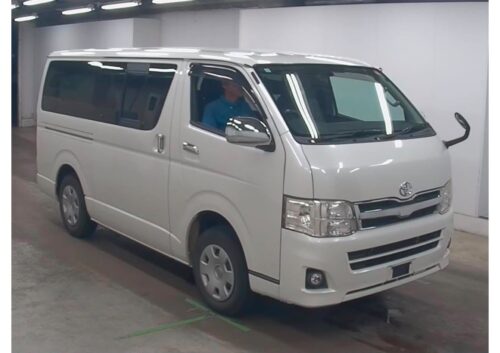 Toyota Hiace 2010