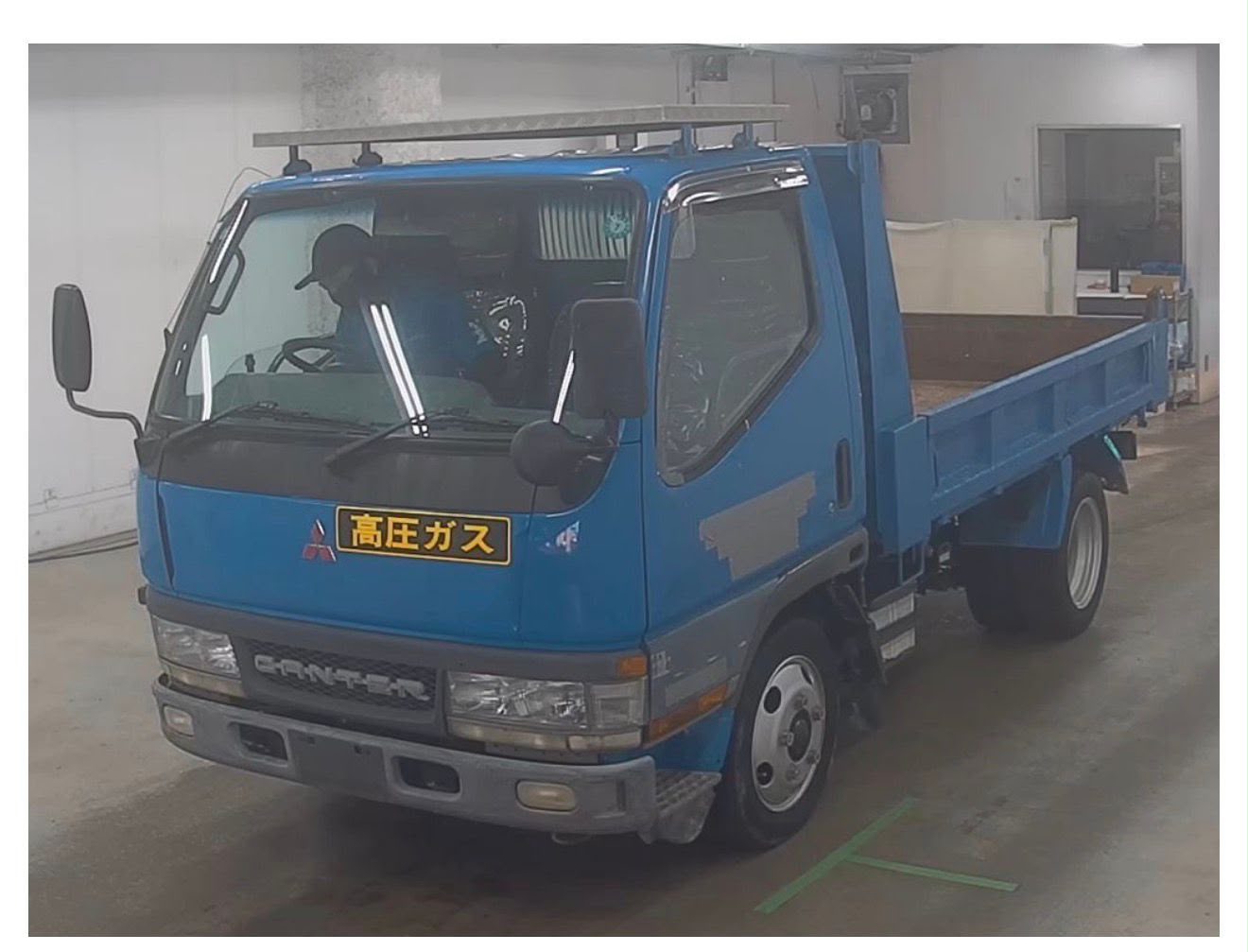 WhatsApp Image 2026-07-07 at 10.48.42 (1) Mitsubishi Fuso Tumba 2001 - Imagen 1