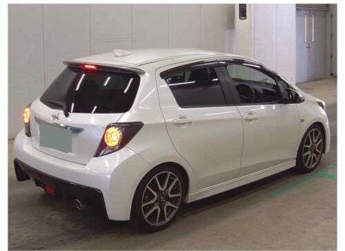 Toyota Vitz RS GS 2012 - Imagen 4
