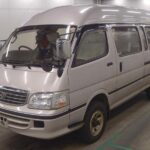 Toyota Grand Cabin 2003