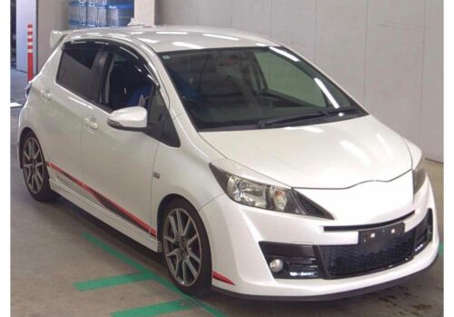 Toyota Vitz RS GS 2012