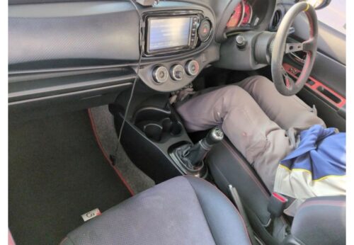 Toyota Vitz RS GS 2012 - Imagen 5