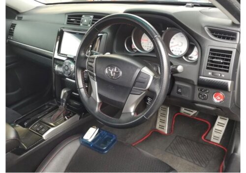 Toyota Mark X GS 2013 - Imagen 5