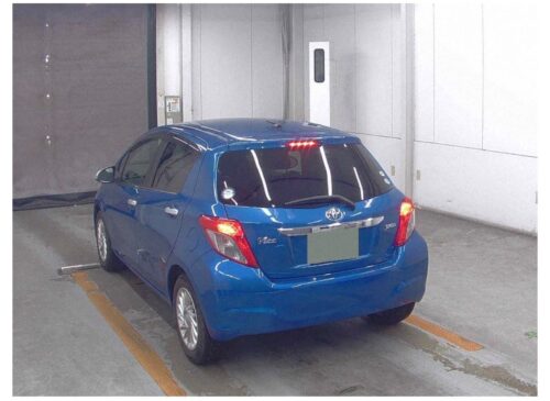 Toyota Vitz Jewela 2011 - Imagen 3