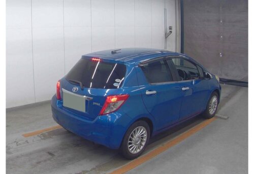 Toyota Vitz Jewela 2011 - Imagen 4