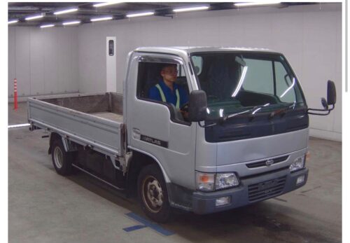 Nissan Atlas 2000