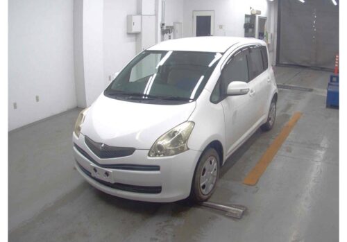 Toyota Ractis 2009 (Con Rampa) - Imagen 2