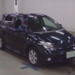 Toyota IST 2005