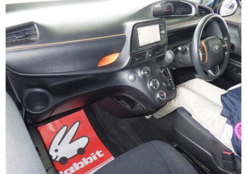 Toyota Sienta 2016 - Imagen 5