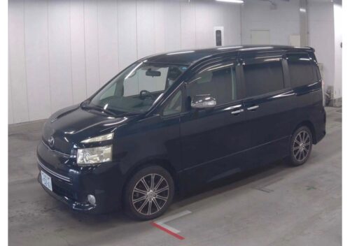 Toyota Voxy 2009