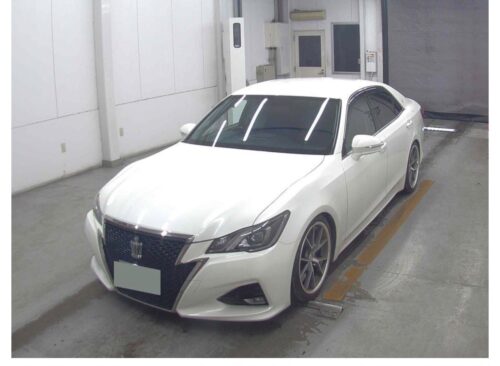 Toyota Crown Athlete-T 2015 - Imagen 2