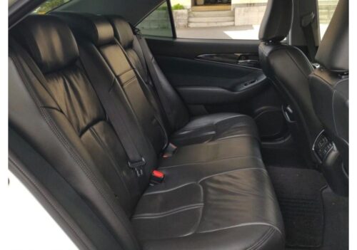 Toyota Crown Athlete-T 2015 - Imagen 5