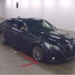 Toyota Crown Athlete S 2013