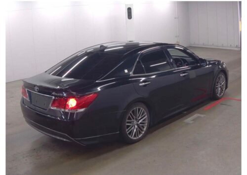Toyota Crown Athlete S 2013 - Imagen 4