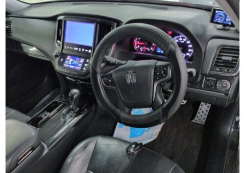 Toyota Crown Athlete S 2013 - Imagen 5