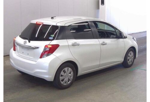 Toyota New Vitz 1.3F 2015 - Imagen 4