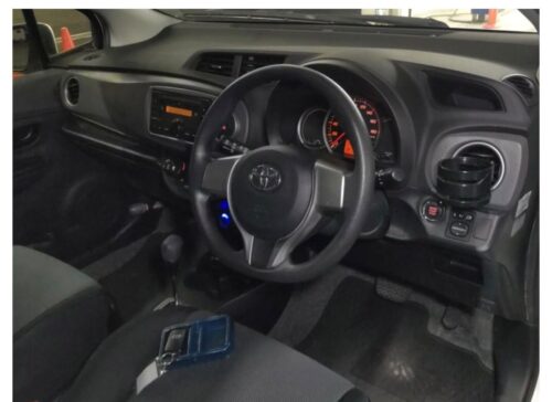 Toyota Vitz 2013 - Imagen 5