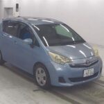 Toyota Ractis 2011