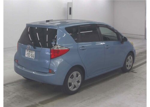 Toyota Ractis 2011 - Imagen 3