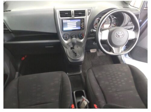 Toyota Ractis 2011 - Imagen 4