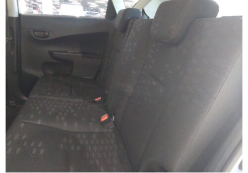 Toyota Ractis 2011 - Imagen 5