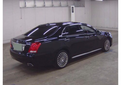 Toyota Crown Majesta 2013 - Imagen 3