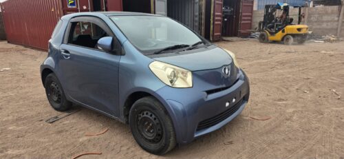 Toyota IQ 2010