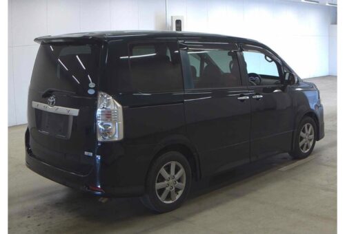 Toyota Voxy 2009 - Imagen 4