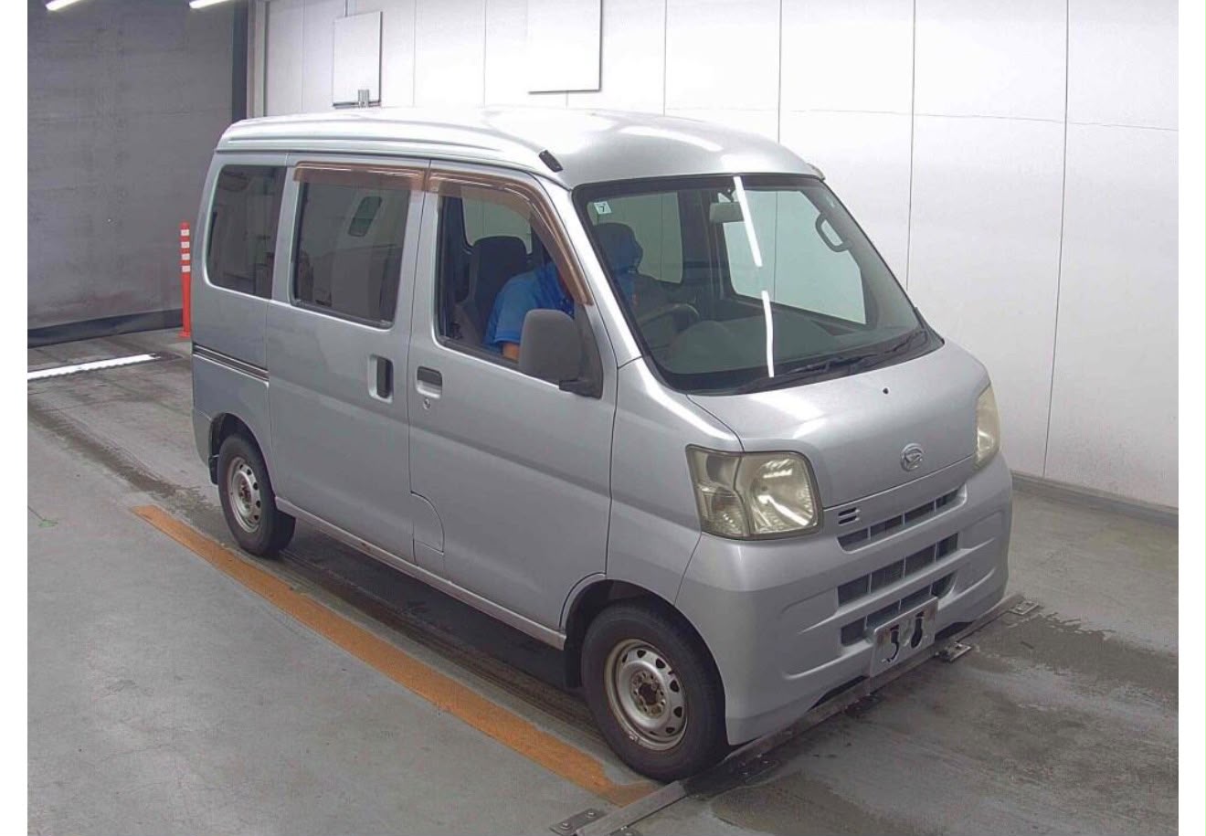 WhatsApp Image 2026-07-30 at 05.28.09 (1) Daihatsu Hijet Cargo 2010 - Imagen 1