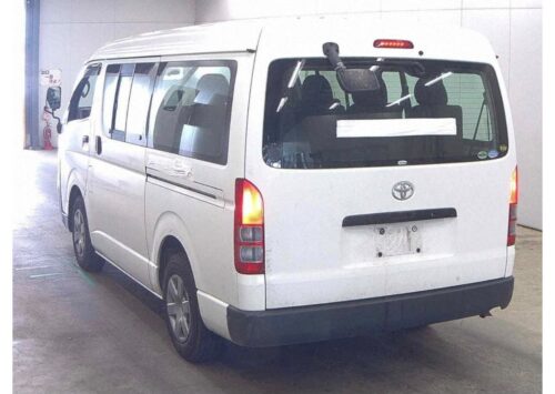Toyota Hiace Wagon DX 2011 - Imagen 3