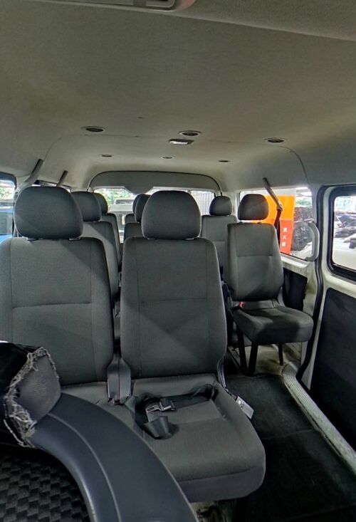 Toyota Hiace Wagon DX 2011 - Imagen 6