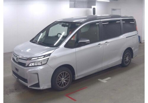 Toyota Voxy X 2017 - Imagen 2