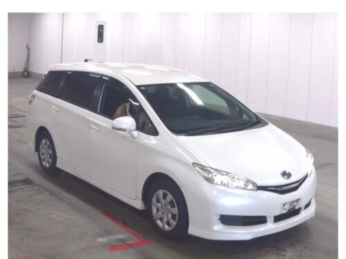Toyota Wish 2013