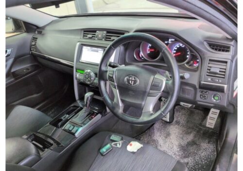 Toyota Mark X 2013 - Imagen 5