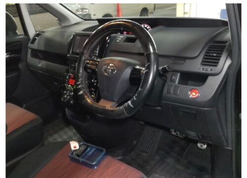 Toyota Noah Si GS 2011 - Imagen 5