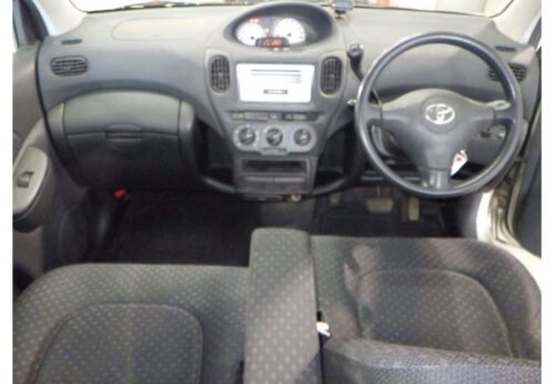 Toyota FunCargo 2005 - Imagen 5