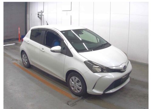 Toyota Vitz 2016